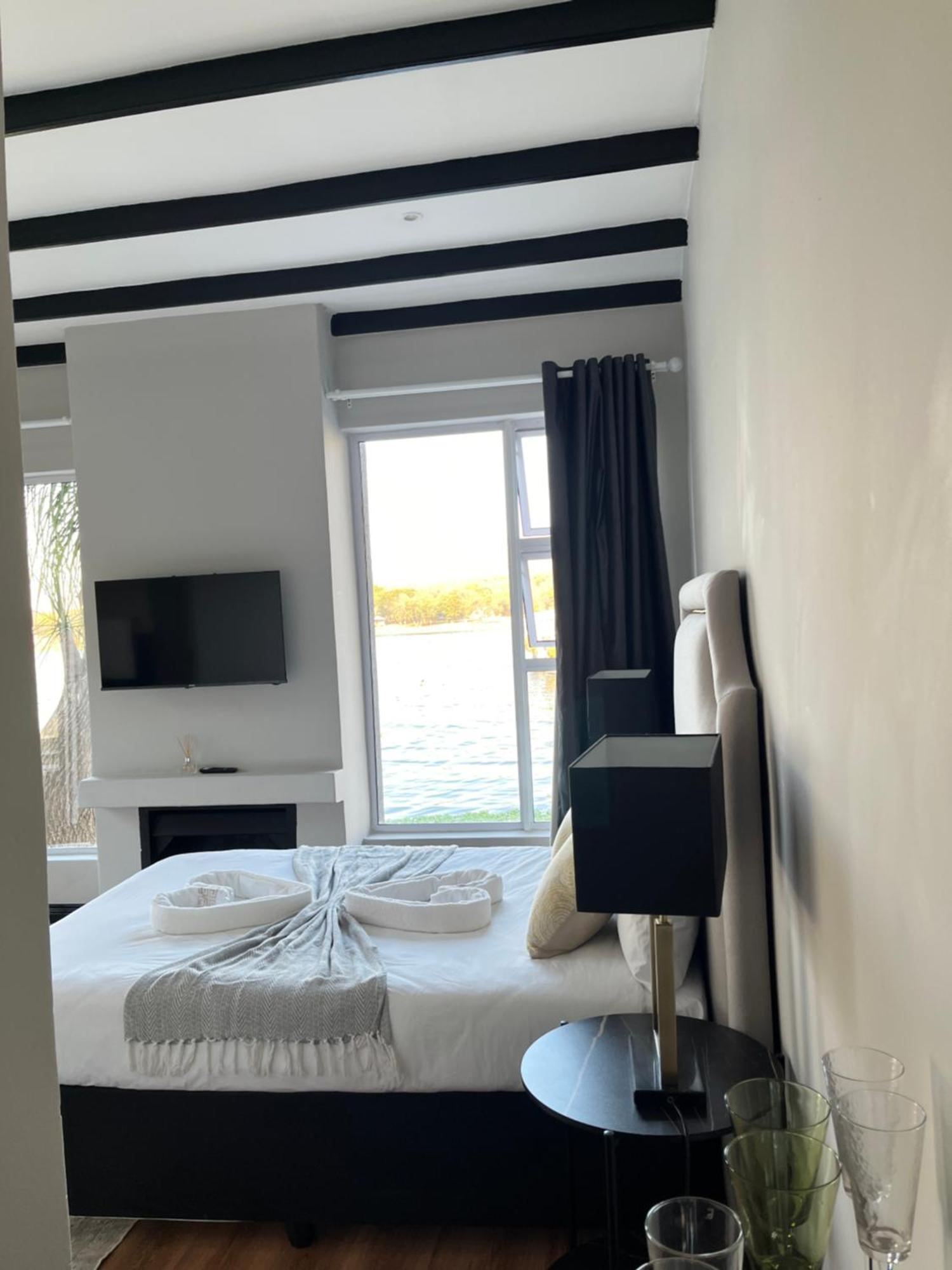 Serene Suite On The Dam Hartbeespoort Exterior photo